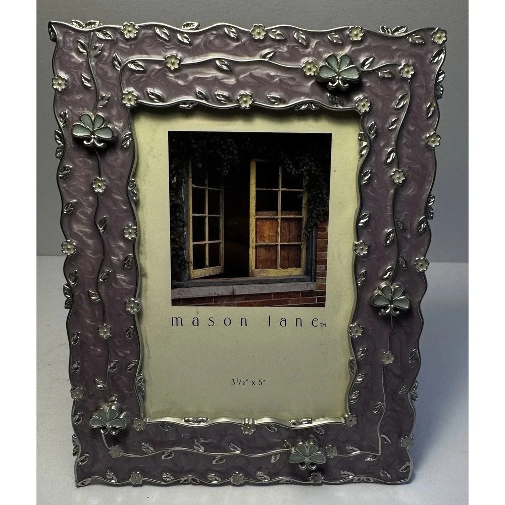 Mason Lane 3 1/2 by 5 Cute Butterfly Frame
